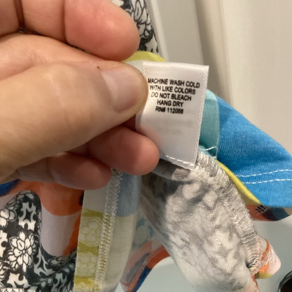 🫐Zenana Outfitters Multicolor reversible Patchwork Camisole nwot - Picture 6 of 7